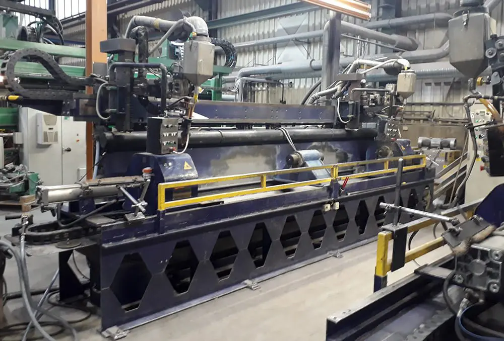 Roll Cladder Machine pre retrofit Roll Cladder Machine pre retrofit